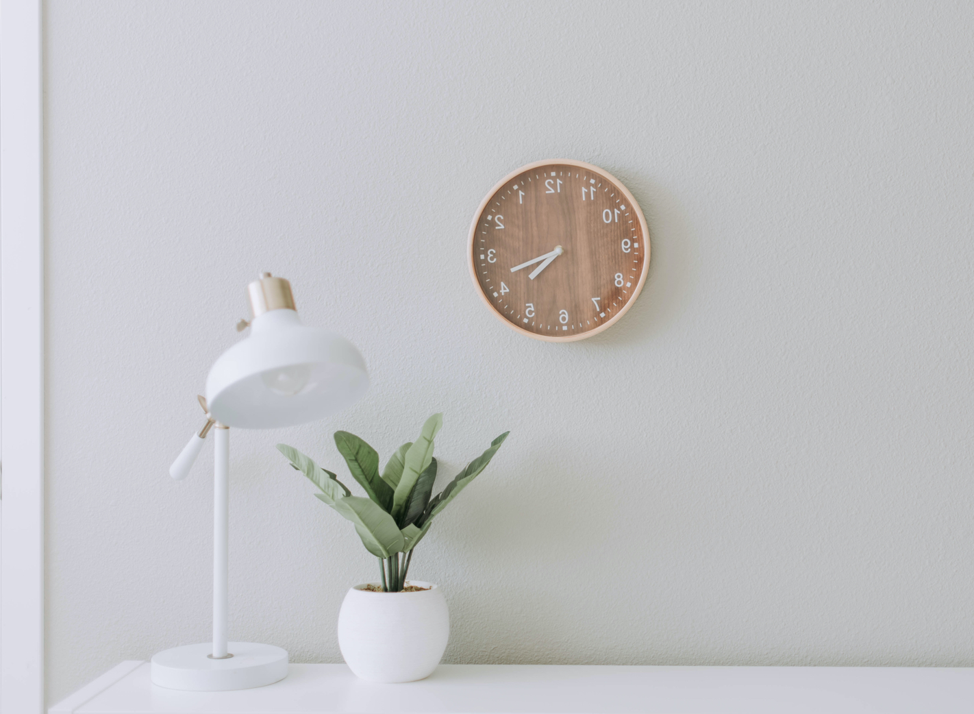 samantha-gades-blihvfxbi9s-unsplash